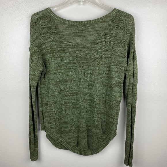 American Eagle V Neck Lightweight Sweater - Picture 4 of 5